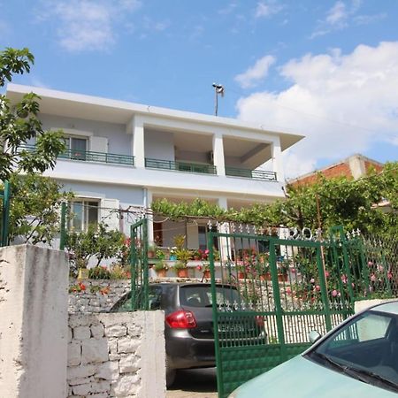 Meto Rooms Sarandë 外观 照片