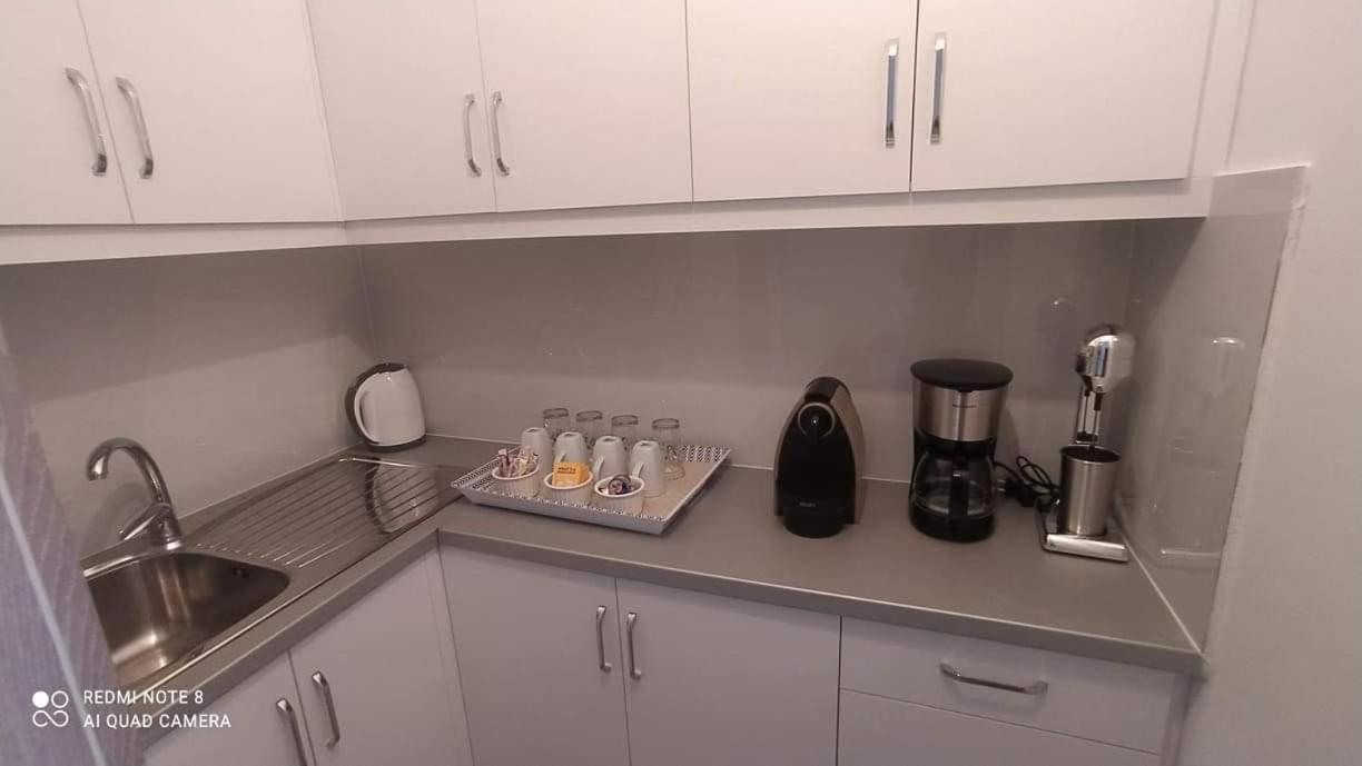 Meto Rooms Sarandë 外观 照片